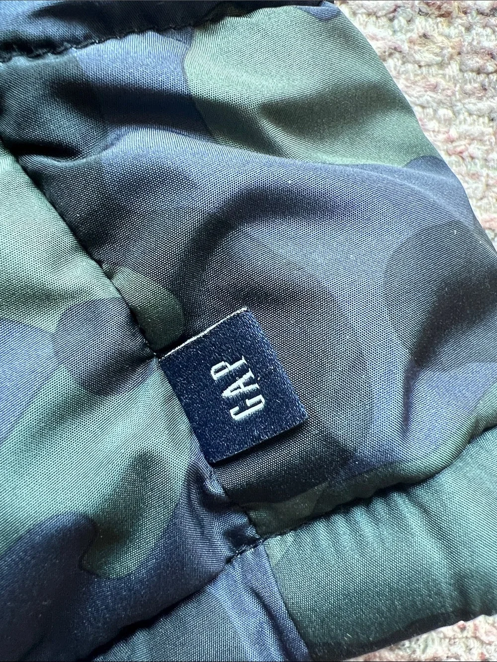 GAP Kids Camouflage Puffer Vest in Green and Black